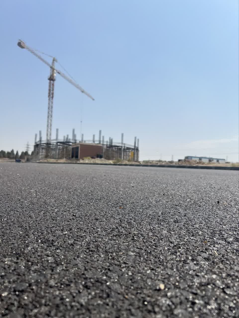 اتمام عملیات ۳۰۰۰۰ متر مربع روکش آسفالت خیابان ها و معابر بازار گل و گیاه ارغوان